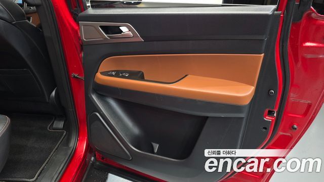 KG Mobility Rexton 2018 — photo 15