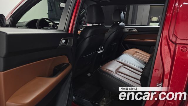 KG Mobility Rexton 2018 — photo 16