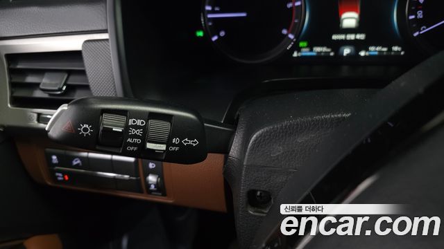 KG Mobility Rexton 2018 — photo 29