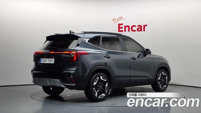 Kia Seltos 2024 — photo 2