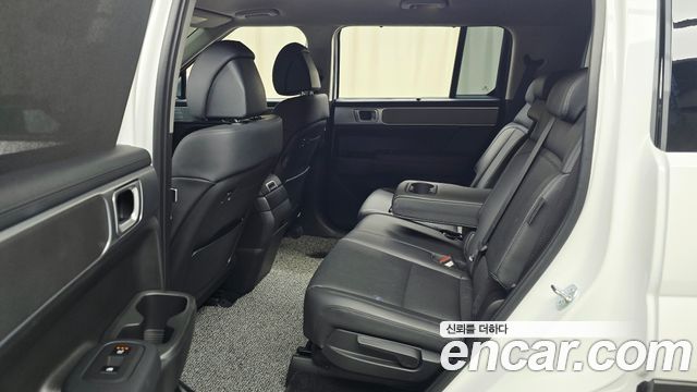 Hyundai Santafe 2025 — photo 11