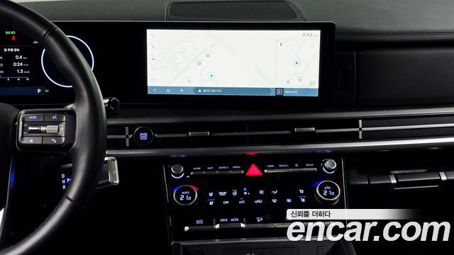 Hyundai Santafe 2025 — photo 14