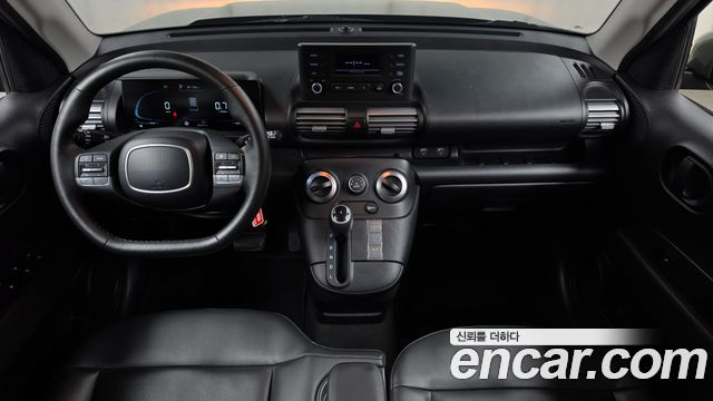 Hyundai Casper 2023 — photo 10