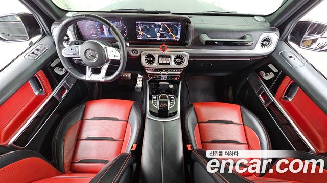 Mercedes-Benz G-Class 2019 — photo 10