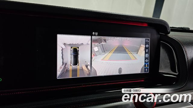 Mercedes-Benz G-Class 2019 — photo 21