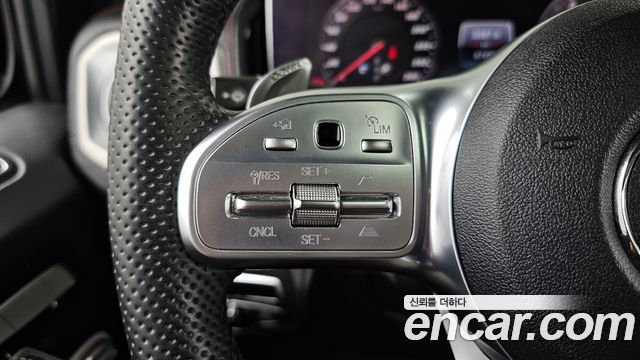 Mercedes-Benz G-Class 2019 — photo 33