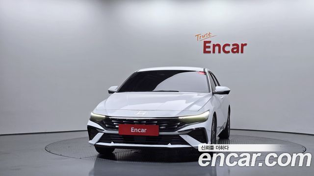 Hyundai AVANTE 2025 — photo 3