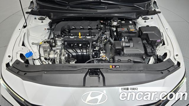 Hyundai AVANTE 2025 — photo 6