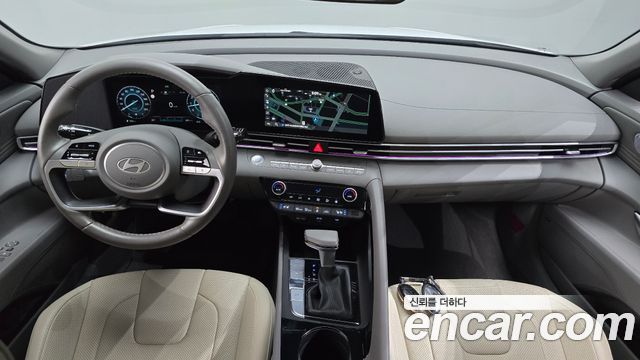 Hyundai AVANTE 2025 — photo 10