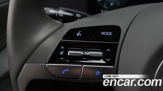 Hyundai AVANTE 2025 — photo 24