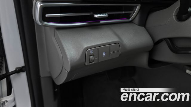 Hyundai AVANTE 2025 — photo 28