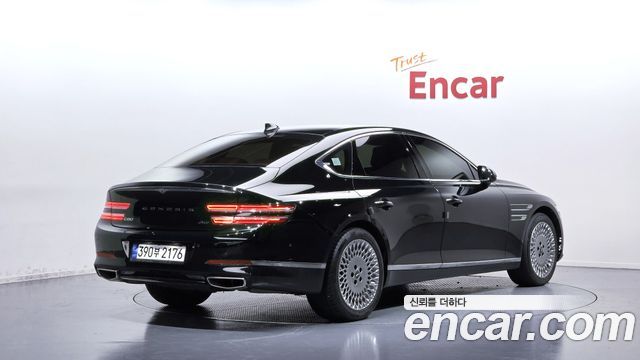 Genesis G80 2022 — photo 2