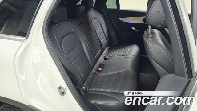Mercedes-Benz GLC-Class 2021 — photo 17