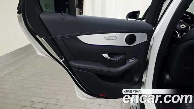 Mercedes-Benz GLC-Class 2021 — photo 15
