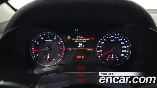 Kia K3 2023 — photo 8