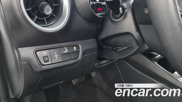 Kia K3 2023 — photo 15