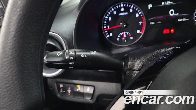 Kia K3 2023 — photo 16