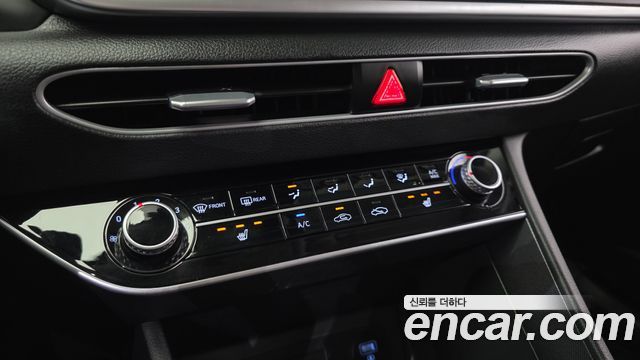 Hyundai Sonata 2020 — photo 11