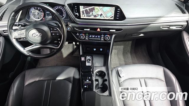 Hyundai Sonata 2023 — photo 10