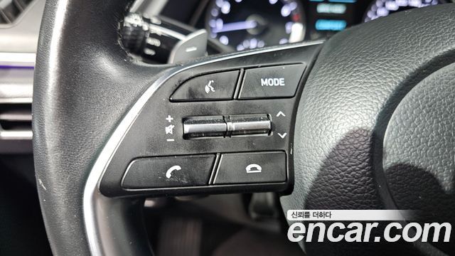 Hyundai Sonata 2023 — photo 25