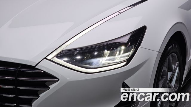 Hyundai Sonata 2023 — photo 8