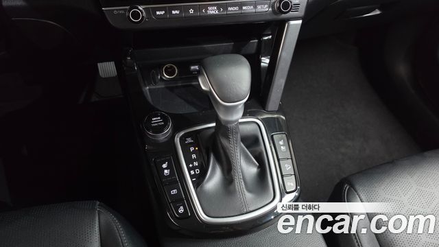 Kia Seltos 2023 — photo 12