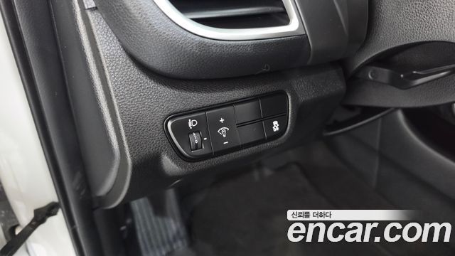 Kia Seltos 2023 — photo 25
