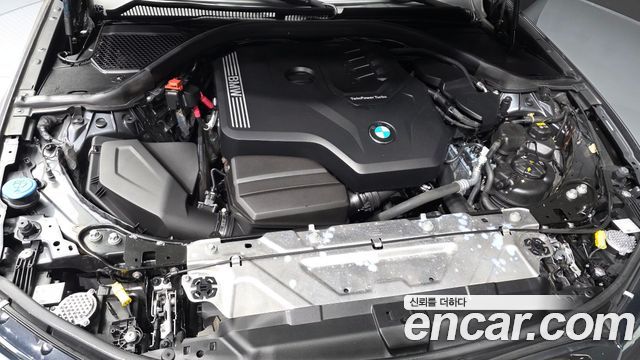 BMW 3-Series 2021 — photo 6