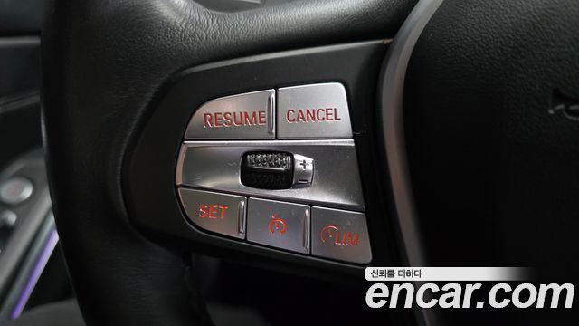 BMW 3-Series 2021 — photo 33