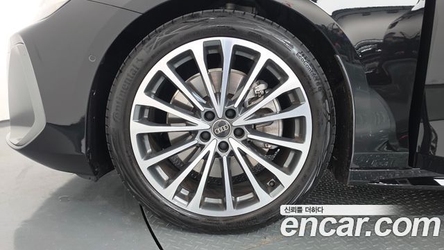 Audi A6 2026 — photo 35