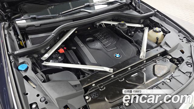 BMW X6 2021 — photo 6