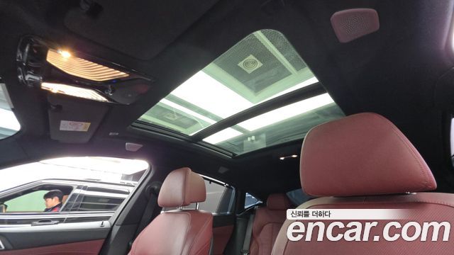 BMW X6 2021 — photo 24