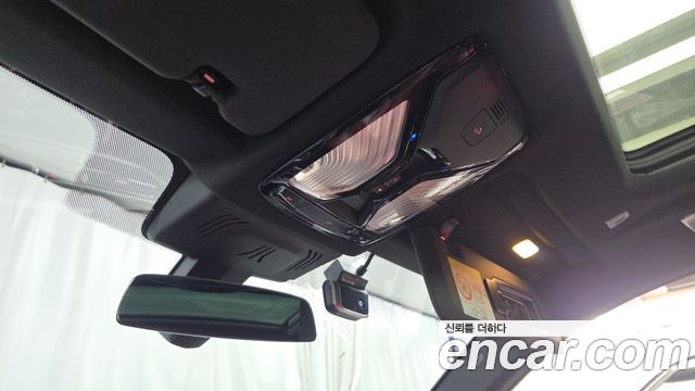 BMW X6 2021 — photo 16