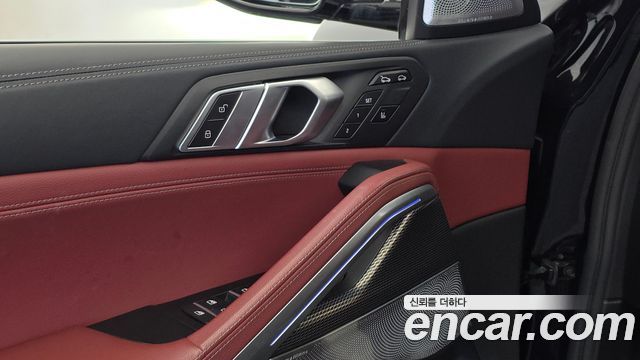BMW X6 2021 — photo 28