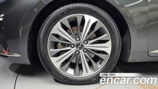 Kia K8 2022 — photo 5