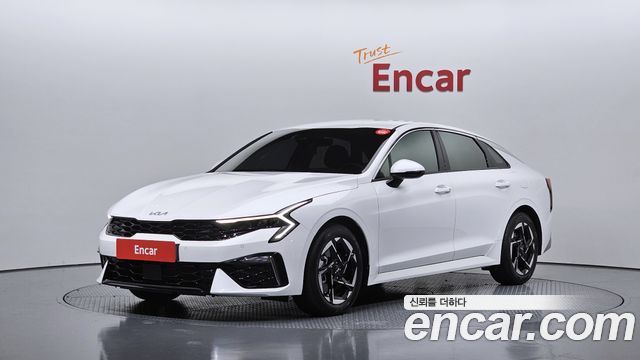 Kia K5 2025 — photo 1