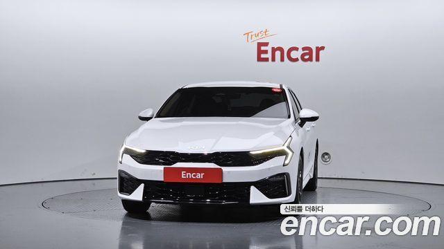 Kia K5 2025 — photo 3