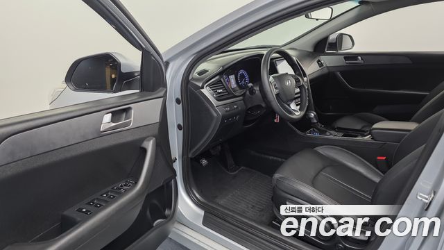 Hyundai Sonata 2019 — photo 10