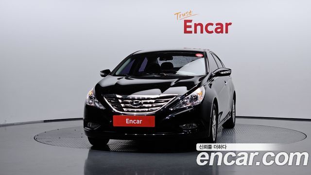Hyundai Sonata 2010 — photo 3