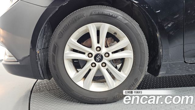 Hyundai Sonata 2010 — photo 5