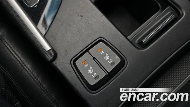 Hyundai Sonata 2010 — photo 17