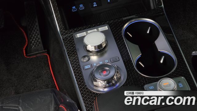 Genesis GV80 2024 — photo 9