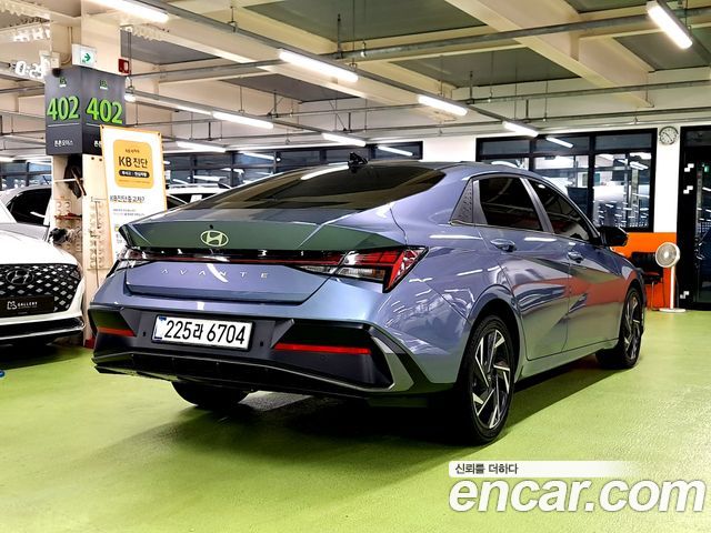 Hyundai AVANTE 2026 — photo 2