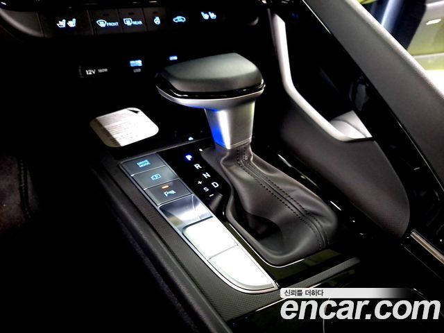 Hyundai AVANTE 2026 — photo 9
