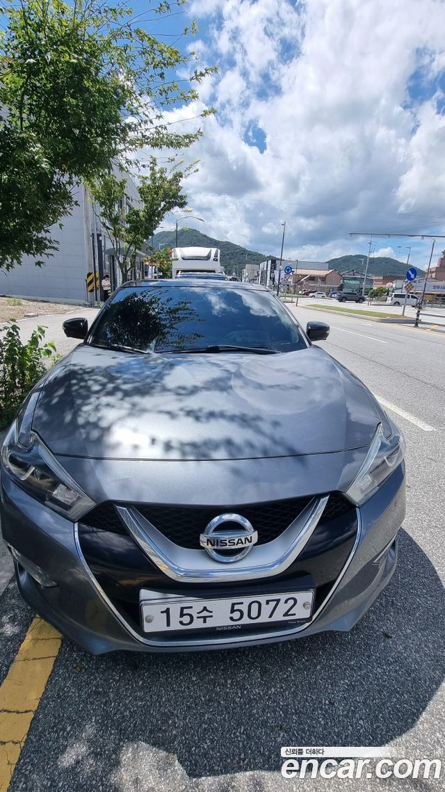 Nissan Maxima 2017 — photo 1