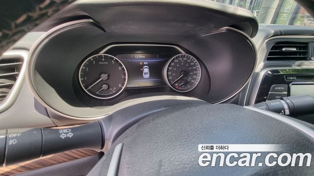 Nissan Maxima 2017 — photo 5