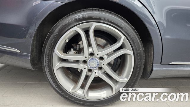 Mercedes-Benz E-Class 2016 — photo 5