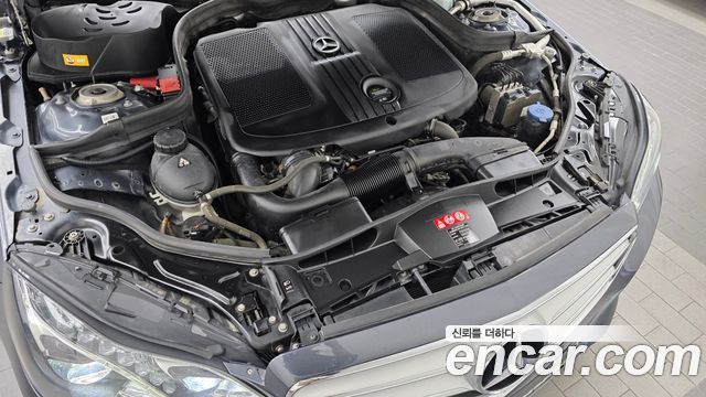 Mercedes-Benz E-Class 2016 — photo 6