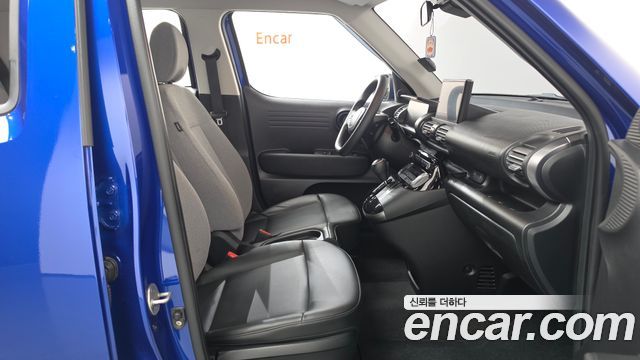 Hyundai Casper 2022 — photo 16