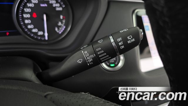 Cadillac XT4 2021 — photo 28